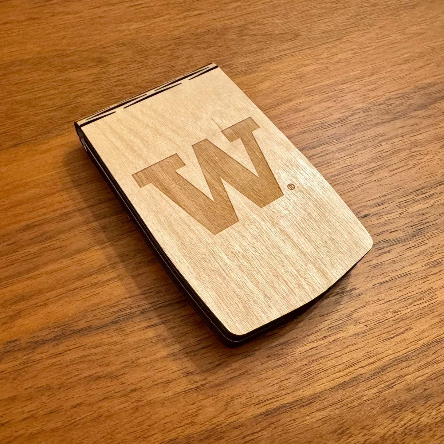 University of Washington Travel Cribbage Board – Laser Engraved Sports Gift